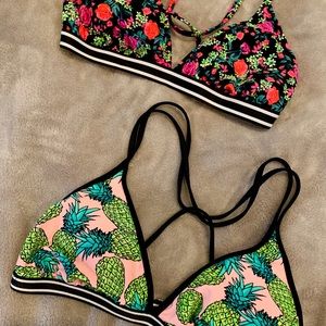 Xhilaration bikini tops - M